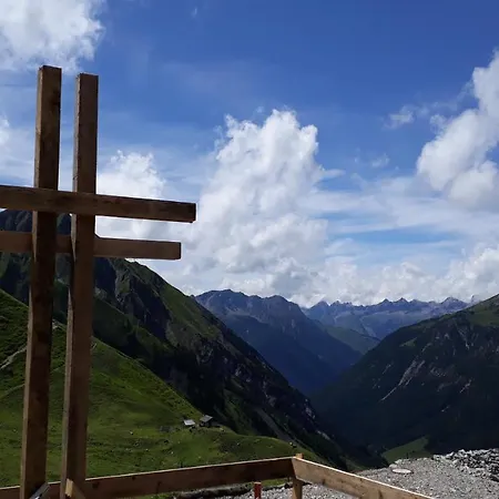 Christina Διαμέρισμα *